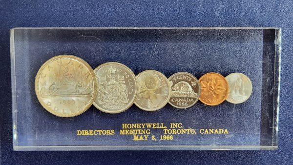 Canada Acrylic Set 1966: Honeywell Directors Meeting