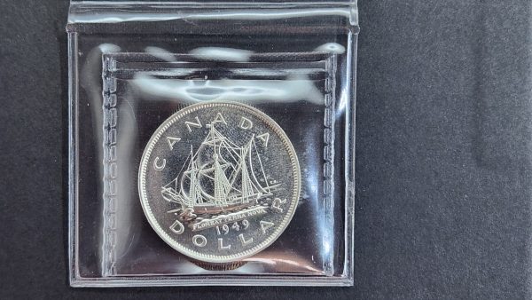 Canada $1 1949 - ICCS MS65 - Image 2